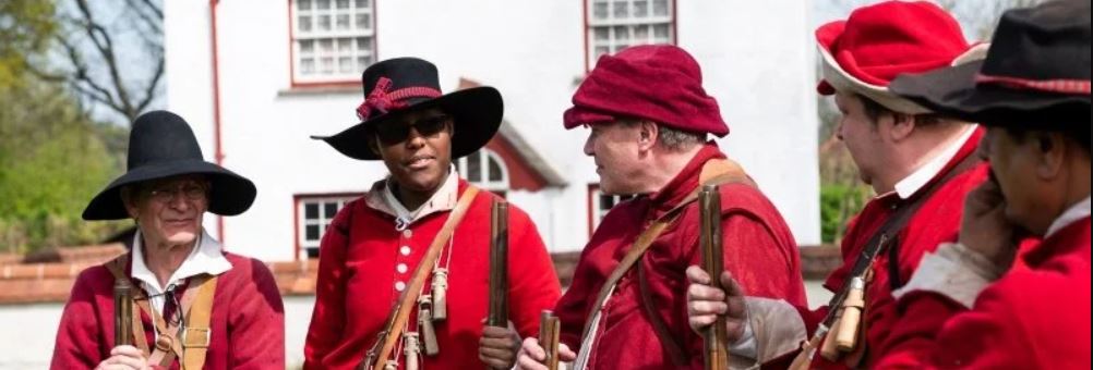 Muskets, Wall Gun & Pikes